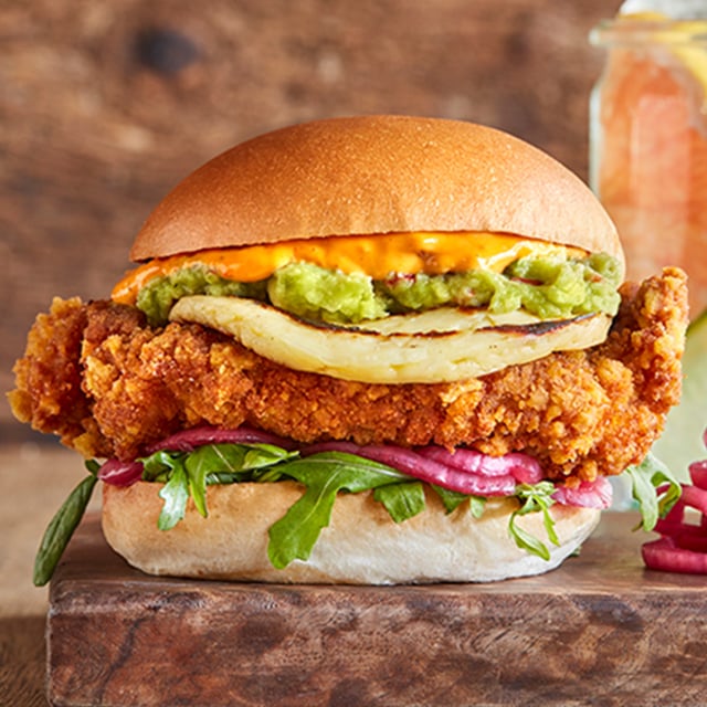 HALLOUMI FRIED CHICKEN Burger